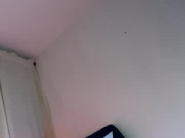 Greekgu7 Chaturbate stream image from February 24, 2025