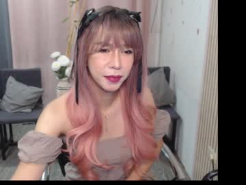 Cumshooterbibi Chaturbate stream image from February 25, 2025