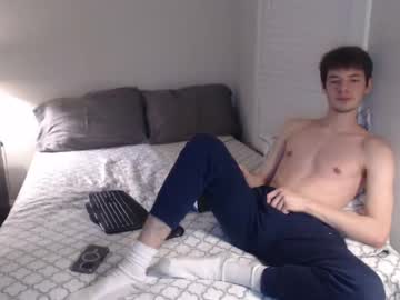Ealexk Chaturbate stream image from February 25, 2025