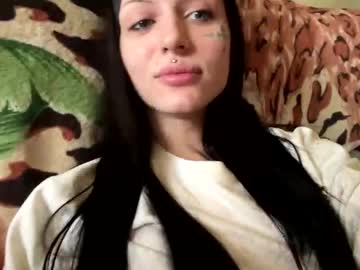 Jenniferay Chaturbate stream image from February 25, 2025