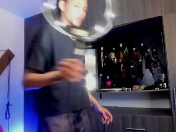 Ozaru_ Chaturbate stream image from February 25, 2025