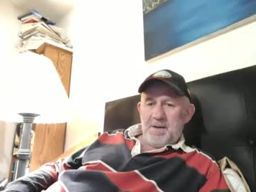 Aspenleaf Chaturbate stream image from February 25, 2025