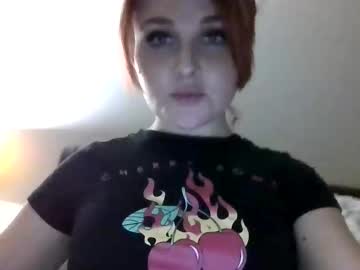 Cherrybombshell96 Chaturbate stream image from February 25, 2025