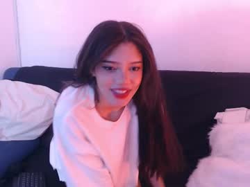 Bunnypink2 Chaturbate stream image from February 25, 2025