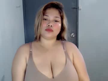 Mommyjessaxx69 Chaturbate stream image from February 25, 2025