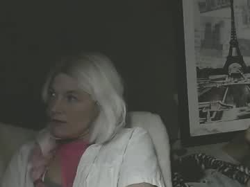 Studswife Chaturbate stream image from February 25, 2025