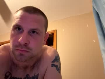 Uffmazz Chaturbate stream image from February 25, 2025