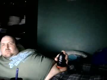 Miike84s Chaturbate stream image from February 25, 2025