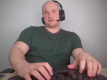Cantstayaway1 Chaturbate stream image from February 25, 2025