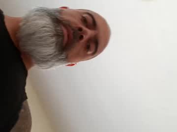 Gutoned Chaturbate stream image from February 25, 2025
