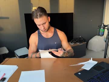 Im_Muscle_Ninja Chaturbate stream image from February 25, 2025