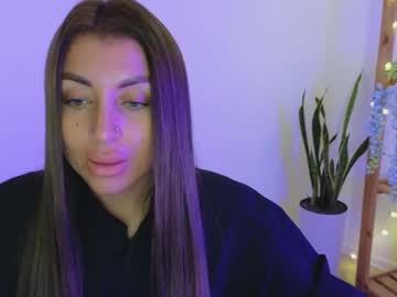 Linaaa_Moon Chaturbate stream image from February 25, 2025