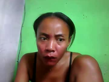 Julnah0101 Chaturbate stream image from February 25, 2025
