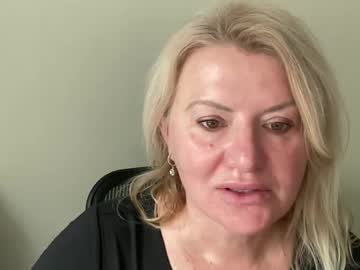 Nanan09 Chaturbate stream image from February 25, 2025