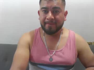 Oskregal Chaturbate stream image from February 25, 2025