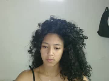 Alicia_Wonderlands Chaturbate stream image from February 25, 2025