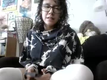 Tinyturtle420 Chaturbate stream image from February 25, 2025