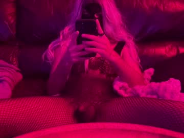 Hotbiguy696969 Chaturbate stream image from February 25, 2025