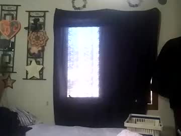 Tinybee69 Chaturbate stream image from February 25, 2025