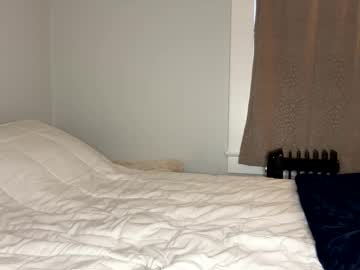 Princessaleah Chaturbate stream image from February 25, 2025
