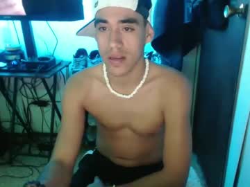 Smilelimda22cm Chaturbate stream image from February 25, 2025