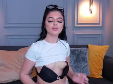 Bridgittebia Chaturbate stream image from February 25, 2025