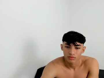 Cris1260 Chaturbate stream image from February 25, 2025