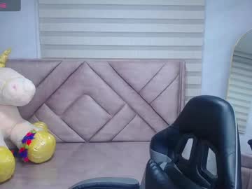 Freancesca_V Chaturbate stream image from February 25, 2025