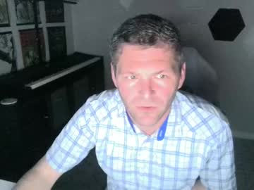 Bigbaddbulll Chaturbate stream image from February 26, 2025