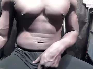 Robinbankzs Chaturbate stream image from February 26, 2025