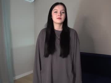 50secondstomoon Chaturbate stream image from February 26, 2025