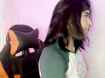 Eliz_001 Chaturbate stream image from February 26, 2025