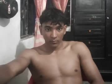 Iammaximo Chaturbate stream image from February 26, 2025