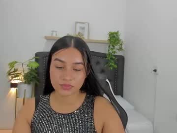 Lutxi_Lu Chaturbate stream image from February 26, 2025