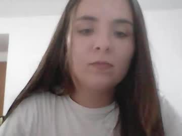 Vickyy2002 Chaturbate stream image from February 26, 2025