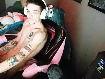 Tattedcumdaddy Chaturbate stream image from February 26, 2025