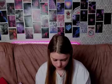 Karolina_Black Chaturbate stream image from February 26, 2025