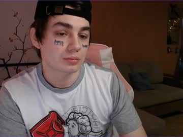 Milky_M0use Chaturbate stream image from February 26, 2025