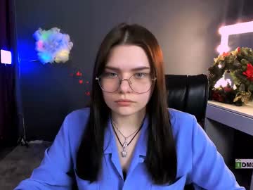 Nova_Cutie Chaturbate stream image from February 26, 2025
