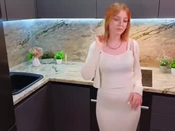 Elwineflowers Chaturbate stream image from February 26, 2025