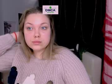 Gira_Meow Chaturbate stream image from February 26, 2025
