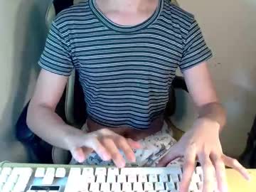 Pinaylorilie Chaturbate stream image from February 26, 2025