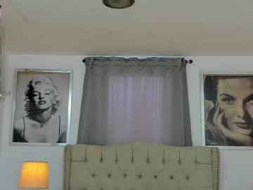 Beautyari_ Chaturbate stream image from February 26, 2025