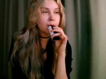 Kristen_Babyxx Chaturbate stream image from February 26, 2025