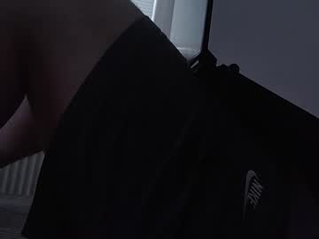Funwithmeno Chaturbate stream image from February 26, 2025