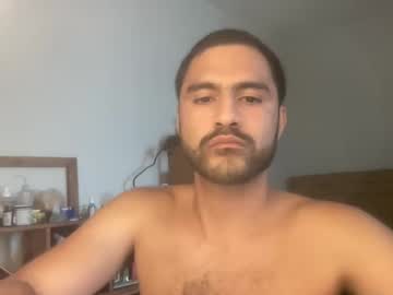 3milio3milio Chaturbate stream image from February 26, 2025