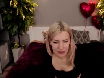 Lavishladyy Chaturbate stream image from February 26, 2025