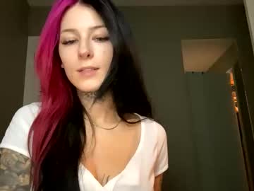 Rhymoneyh Chaturbate stream image from February 26, 2025