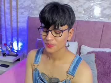 Elio_Ares18 Chaturbate stream image from February 26, 2025