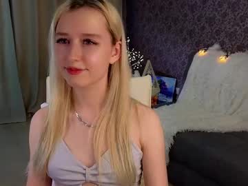 Izuumilol Chaturbate stream image from February 26, 2025